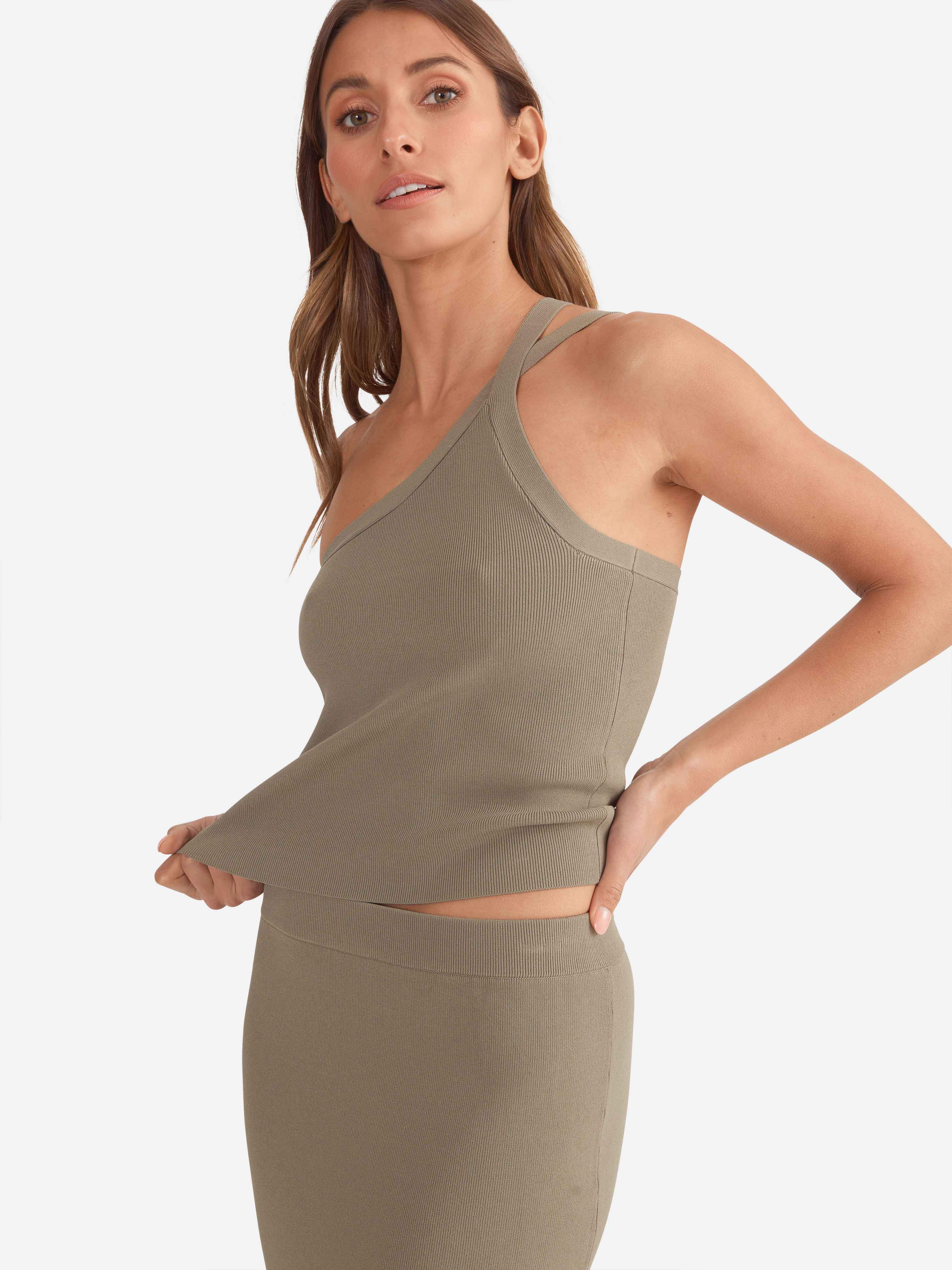 EVIE LUXE ASSYMETRIC KNIT TANK