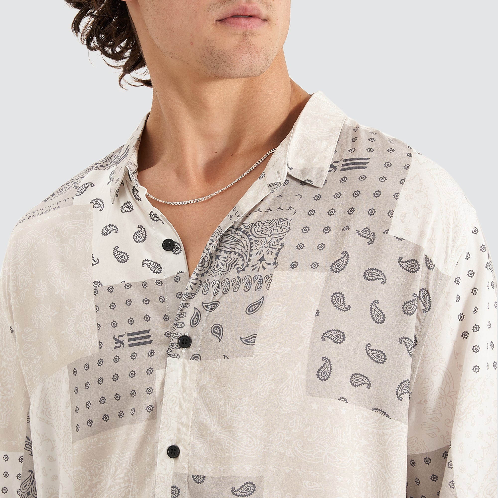 DIAMOND DISTRICT RELAXED SS SHIRT