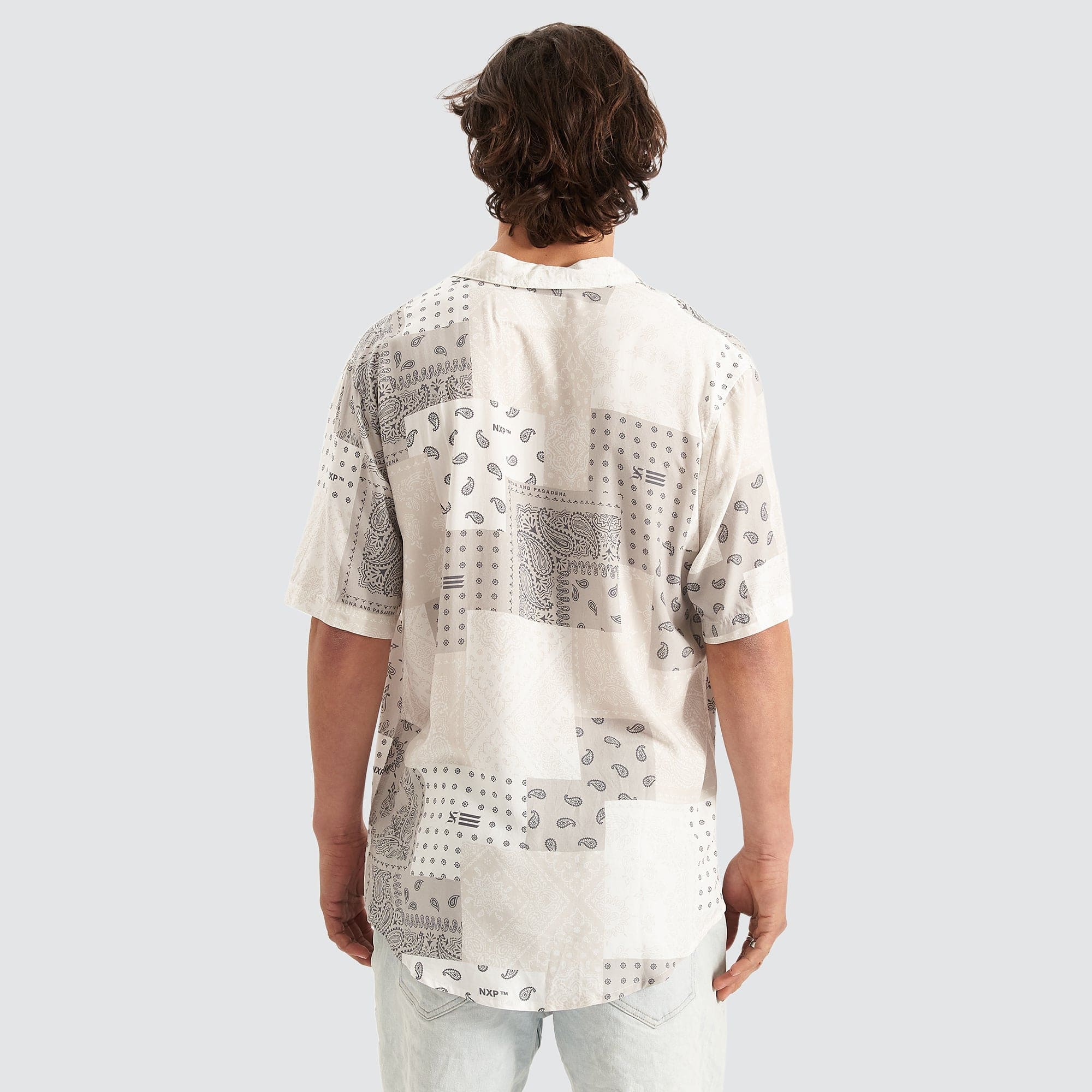DIAMOND DISTRICT RELAXED SS SHIRT